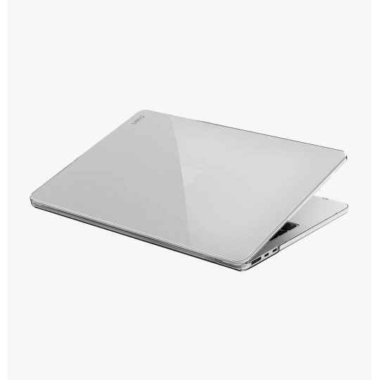 vero_macbook_air_01_47520094-fd78-4b56-acb9-e55fcaec0f17_1024x1024